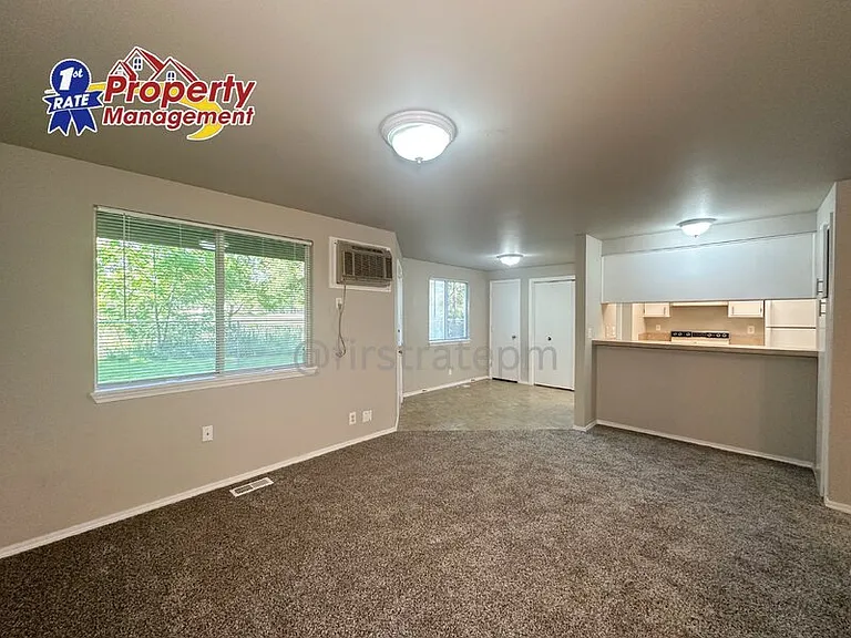 2867 W Malad St — Photo 6