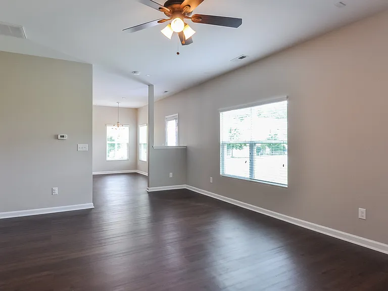 3701 Amistad Ln — Photo 5