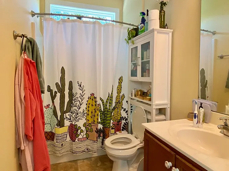 3925 Lexington Dr — Photo 9