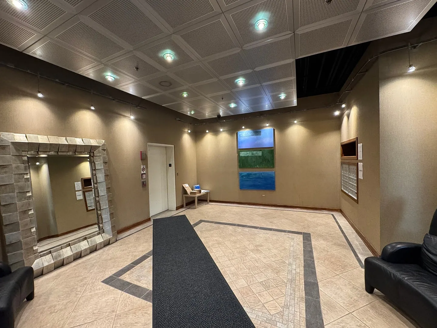 1 bed, 859 sqft, $2,350 — Photo 2