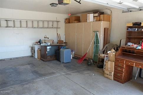 1st image of 2206 E Fairview Ave