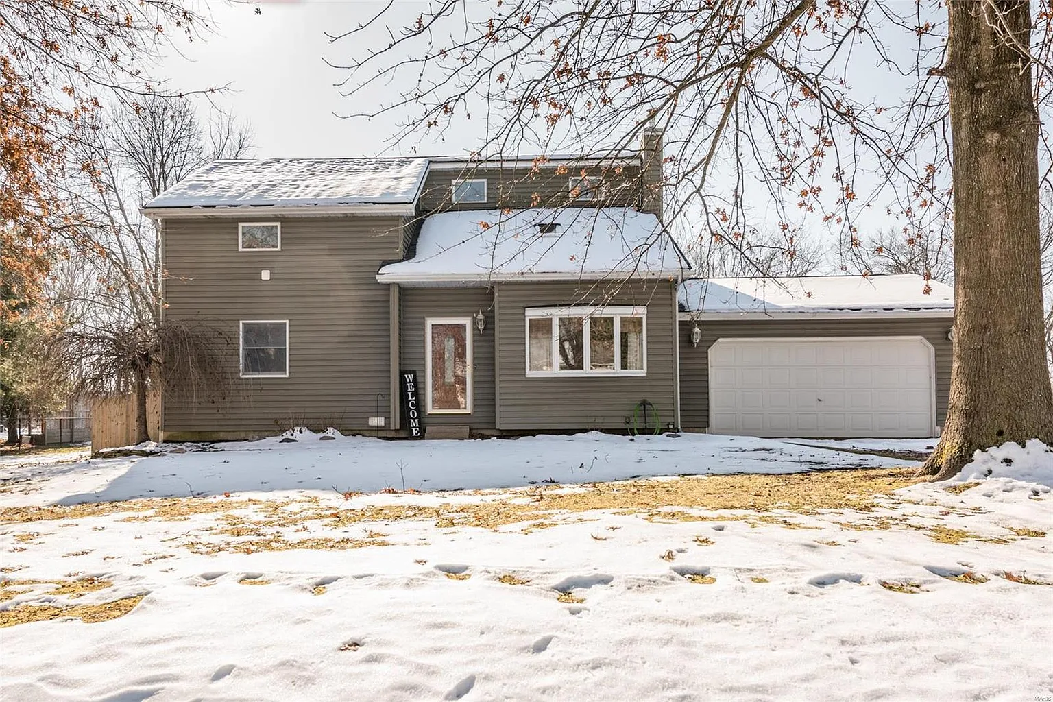 41 Lexington Ln photo 1