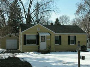 54057 Maple Ln, South Bend, IN