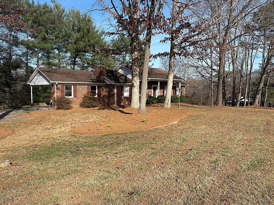 1st image of 210 Susan Dr