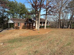 210 Susan Dr, Lexington, NC 27295