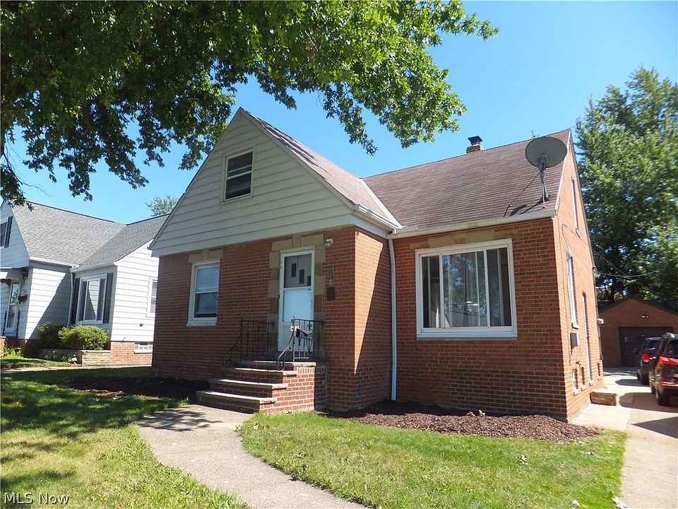 8325 Snow Rd, Parma, OH 44129 Zillow