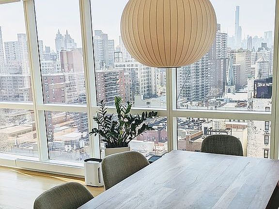 2nd image of 2628 Broadway APT 18B