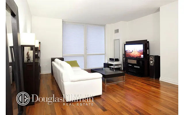 Sold by Douglas Elliman | media 26