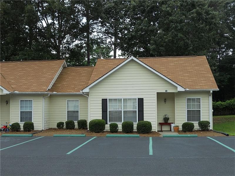 1st image of 58 Brentwood Ln