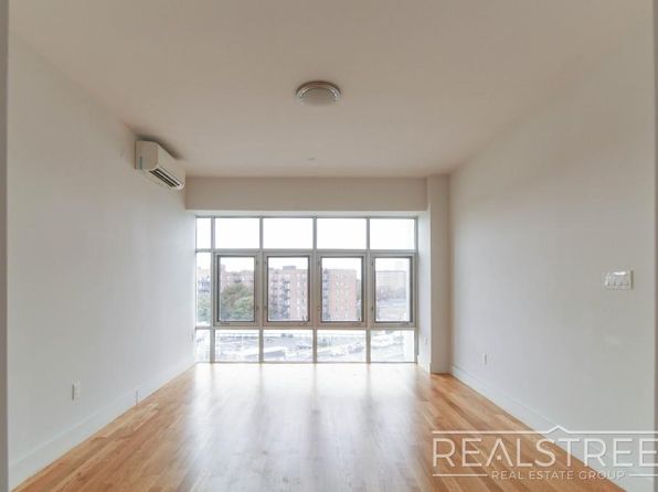 9002 Queens Blvd APT 303