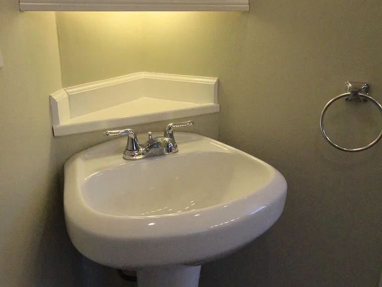 4536 Leo St — Photo 20