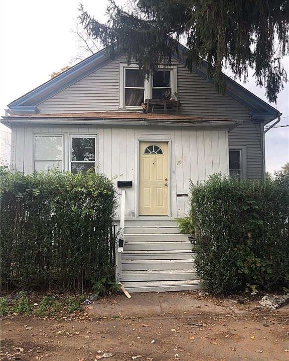 1st image of 29 Woodruff Ct