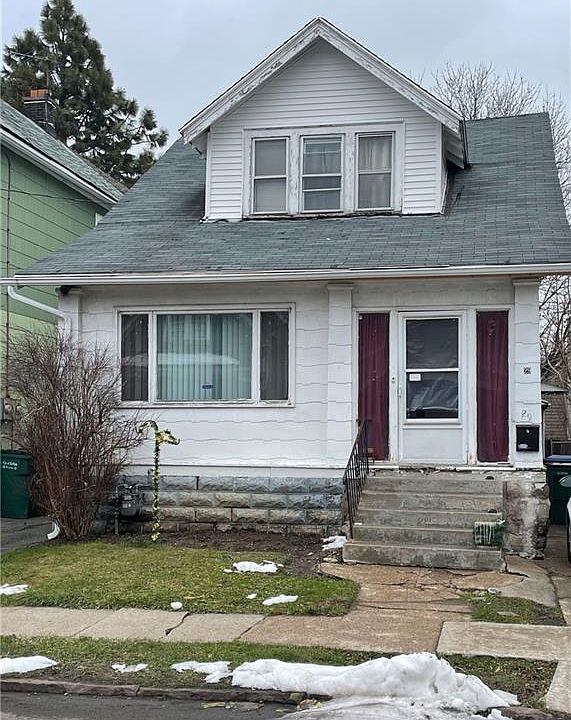2nd image of 29 Roslyn St
