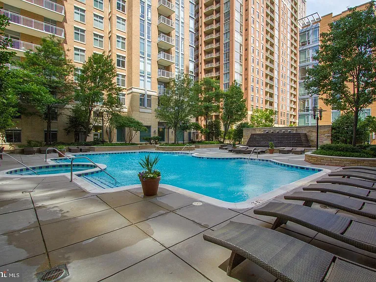 11990 Market St #1604 — Photo 24