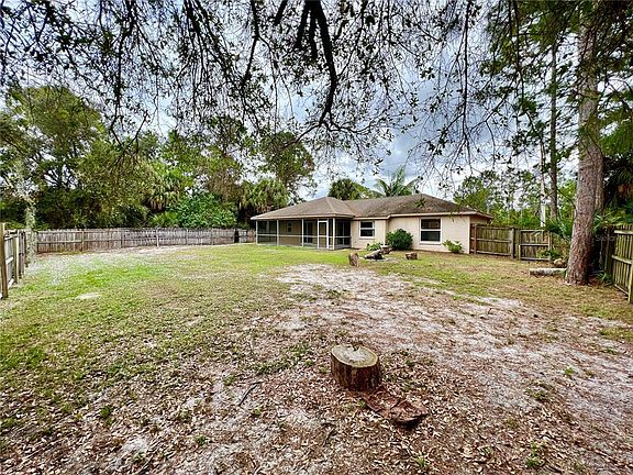 3rd image of 3057 N Cranberry Blvd
