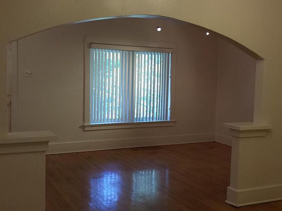 5th image of 3620 Wilmington Ave