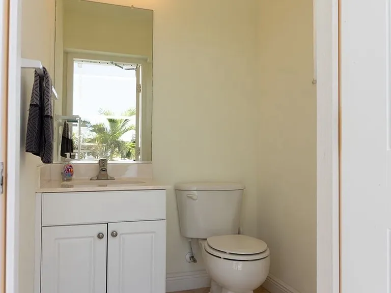 3406 SE 17th Ave — Photo 41