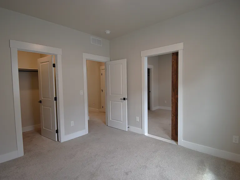 205 S Ripplerock Ln — Photo 10