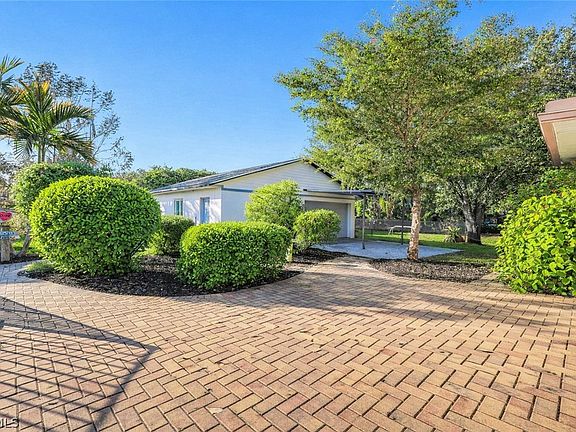 4th image of 4900 Shady River Ln