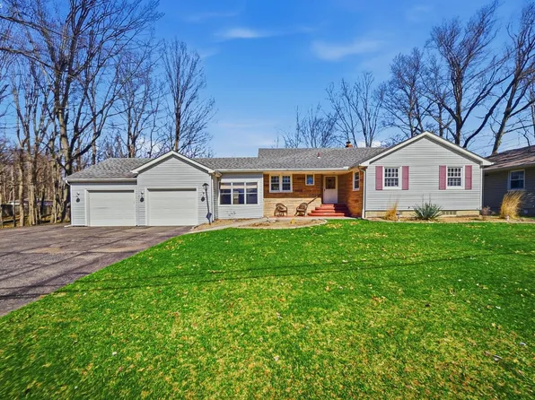 1073 Rosealee Ave, Elyria, OH 44035