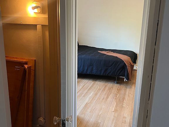 3rd image of 1191 Virginia Park St #1B