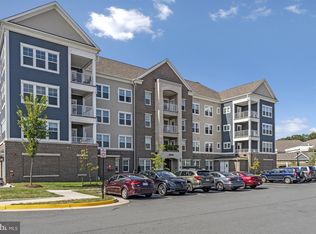 21914 Hawksbill High Cir UNIT 304, Sterling, VA 20164