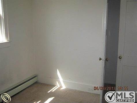 bed room 1.jpg