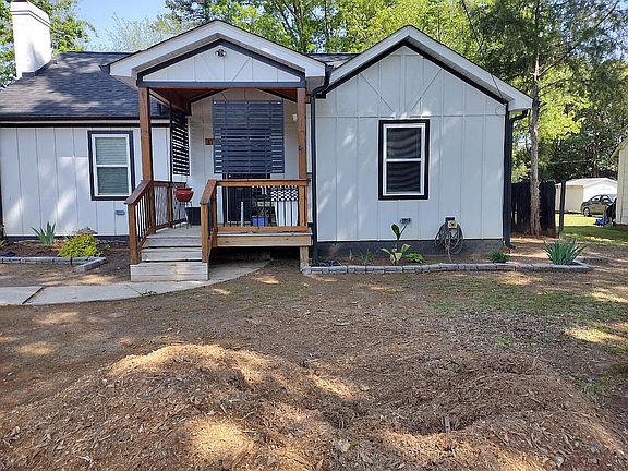 2nd image of 319 Leonard Ave