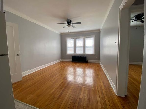 7505 S Calumet Ave #211