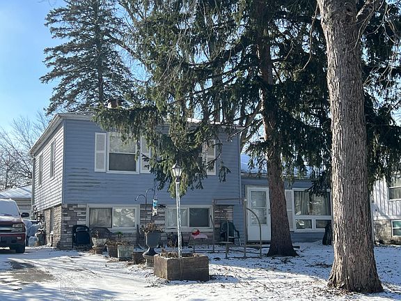 3rd image of 1764 Reichert Ave