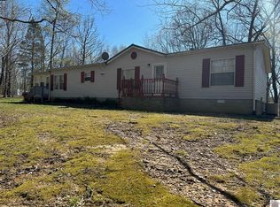 107 Calloway Ln, Hardin, KY 42048