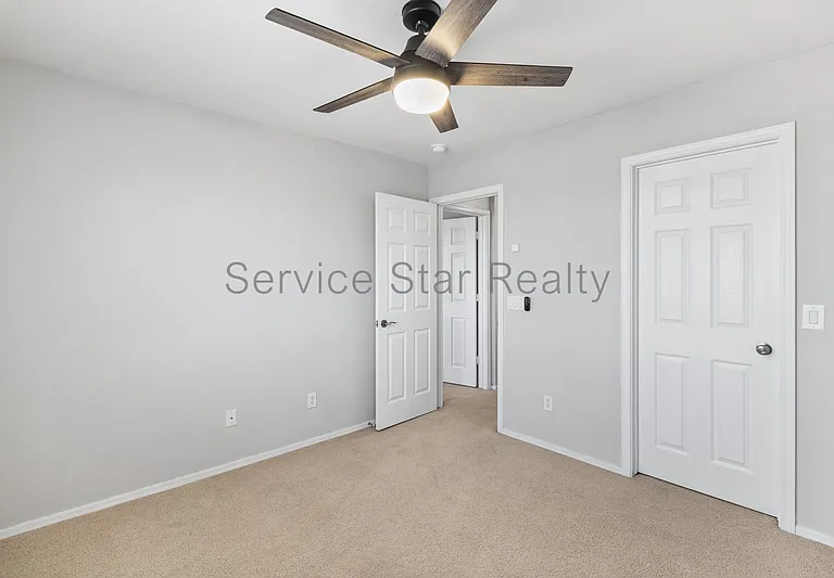 22368 W La Vista Cir — Photo 19