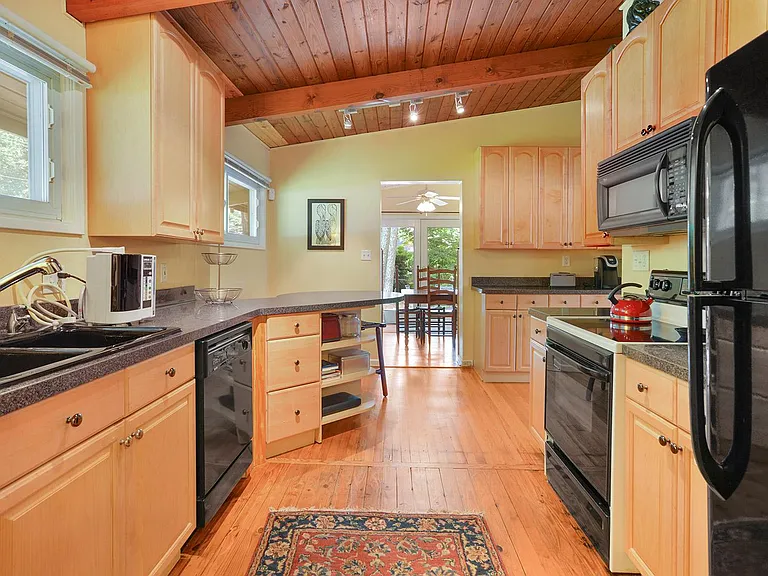 2657 E Drew Valley Rd — Photo 5