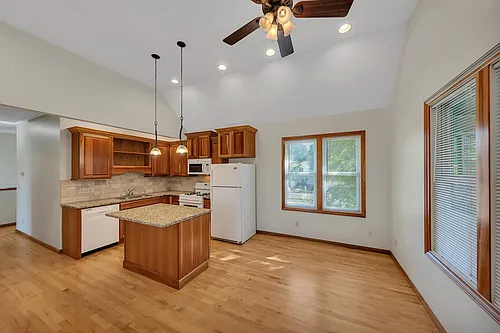 1715 Como Ave SE #3 Photo 1