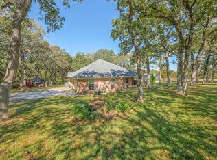 317 Bent Oak Rd, Weatherford, TX 76086