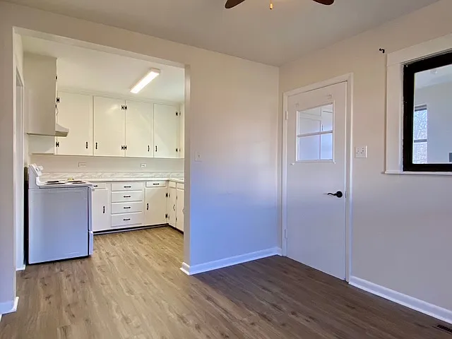729 Asbury Rd — Photo 9