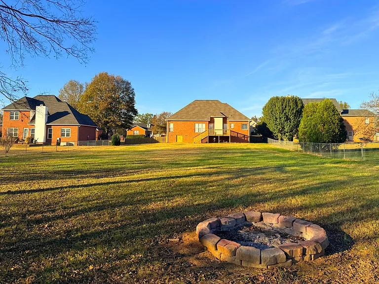 806 Muscogee Way — Photo 33