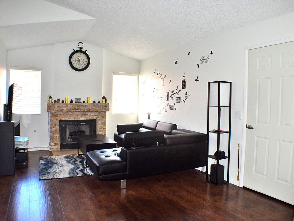 1st image of 816 Yacht Harbor Dr Unit 201