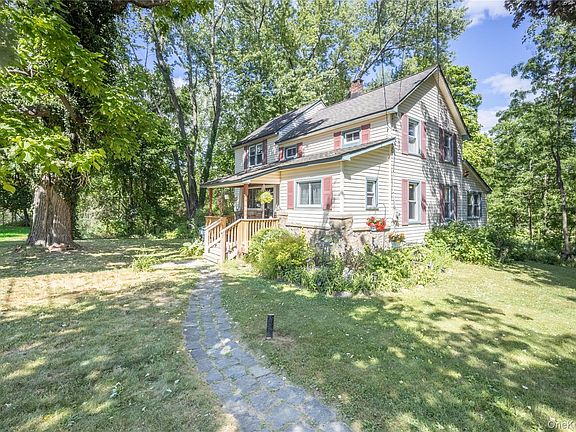 2nd image of 138 Ohioville Road S