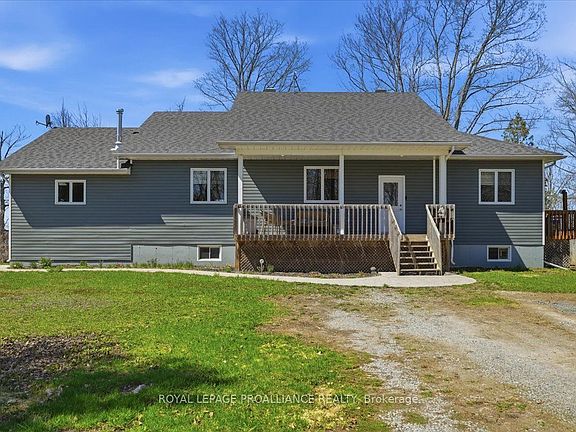 4th image of 162 Puffball Inn Rd