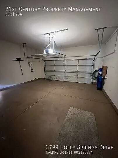 3799 Holly Springs Dr — Photo 20