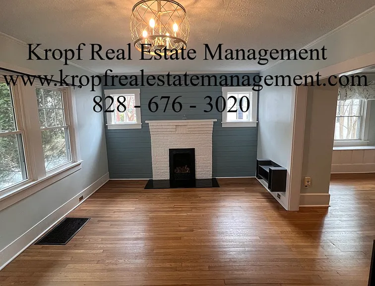 138 Murdock Ave — Photo 5