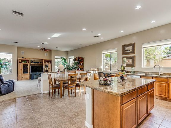2nd image of 2474 E Tonto Pl
