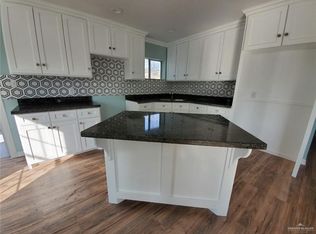 1217 Blake St, Mission, TX 78572