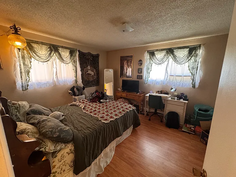 141 E Coatsville Ave #B — Photo 12