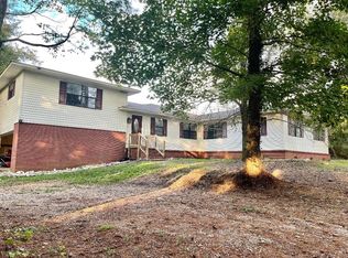 199 Bob Cheeks Rd, Ellisville, MS 39437