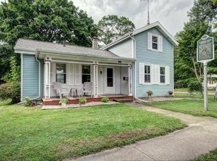 633 W Hanover St, Marshall, MI 49068
