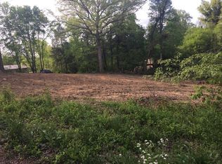 726 Brookhill Dr, Etowah, TN 37331