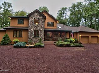 711 Conestoga Trl, Pocono Pines, PA 18350