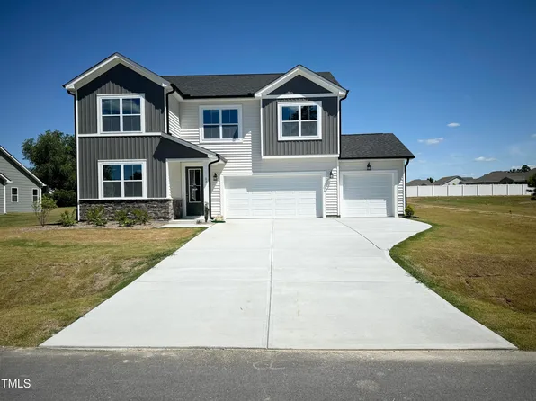 62 Lynncrest Way, Four Oaks, NC 27524